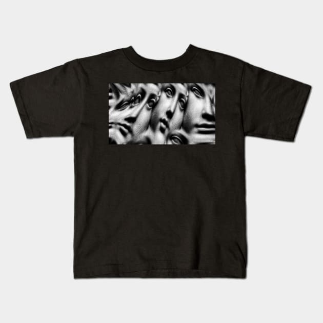 Rush hour // Face to face // Glitch Art Kids T-Shirt by MSGCNS